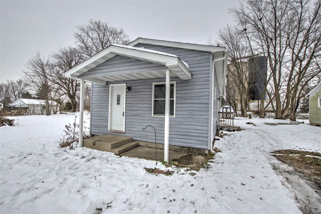 4952 South Taylor Road Decatur, IL 62521 - Photo 3 of 18 Gallery Image 3