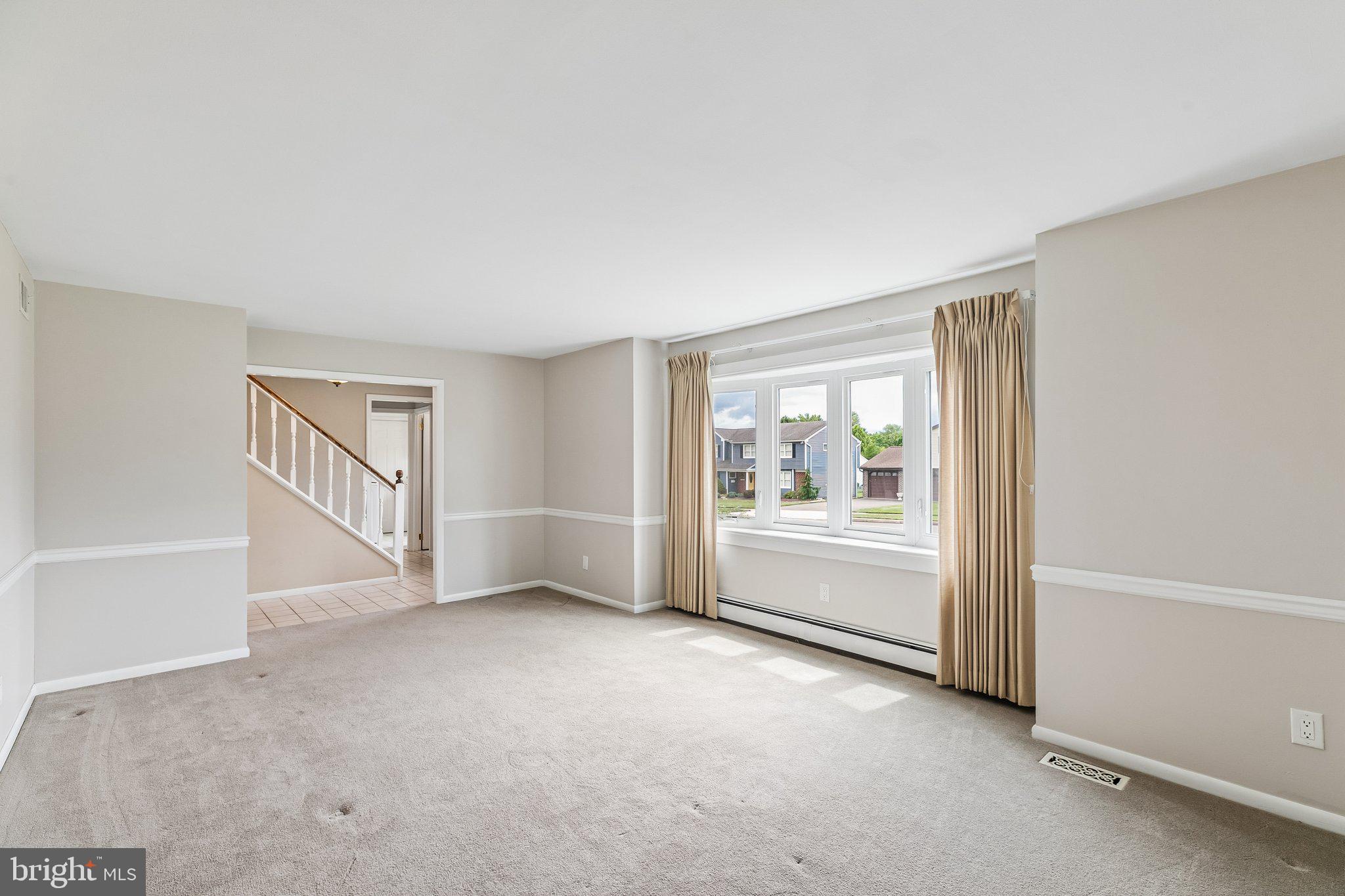 1571 Windmill Road Warminster, PA 18974 - Photo 7 of 35