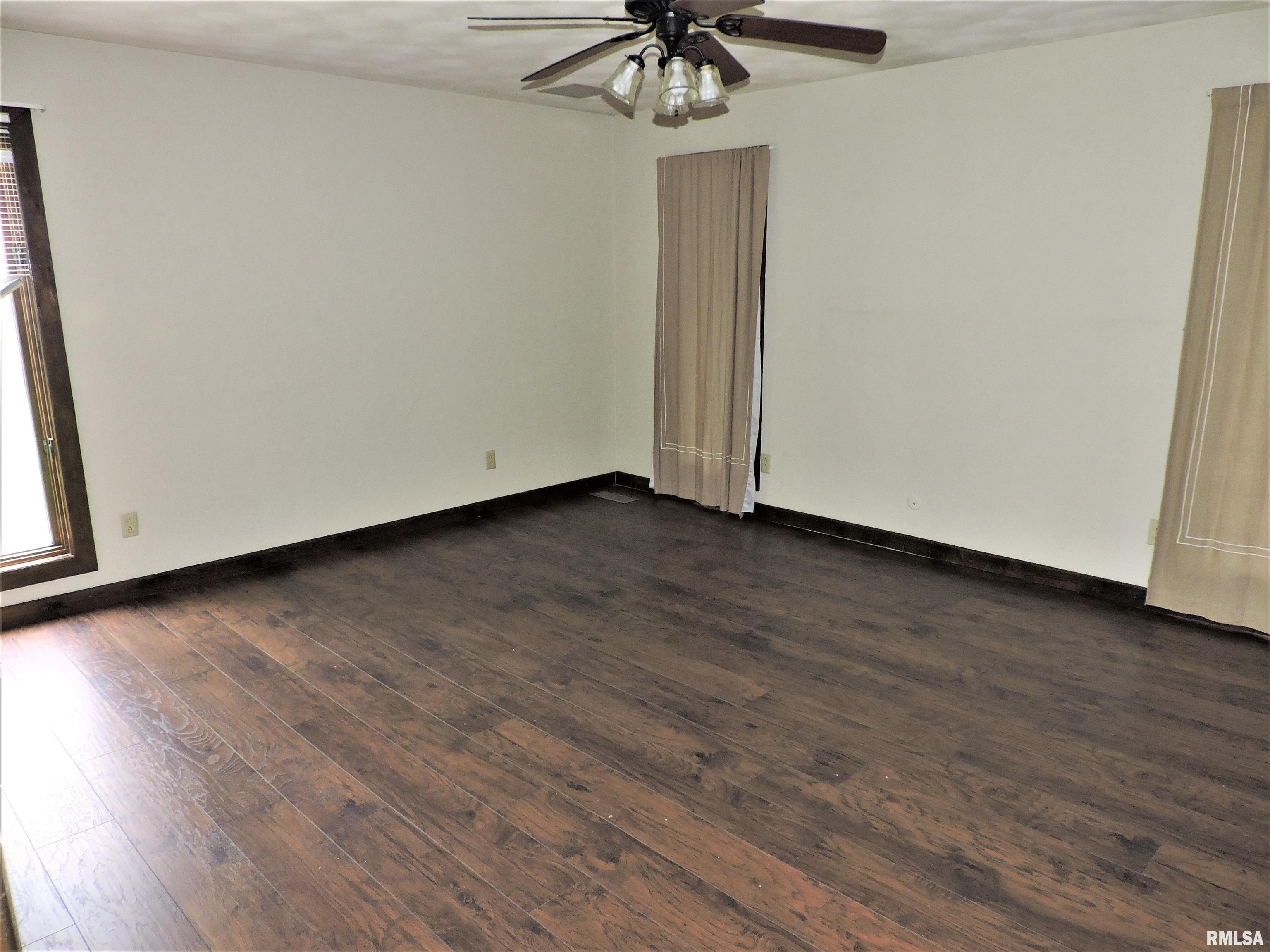 3918 South Autumn Drive Mapleton, IL 61547 - Photo 19 of 55 Gallery Image 19