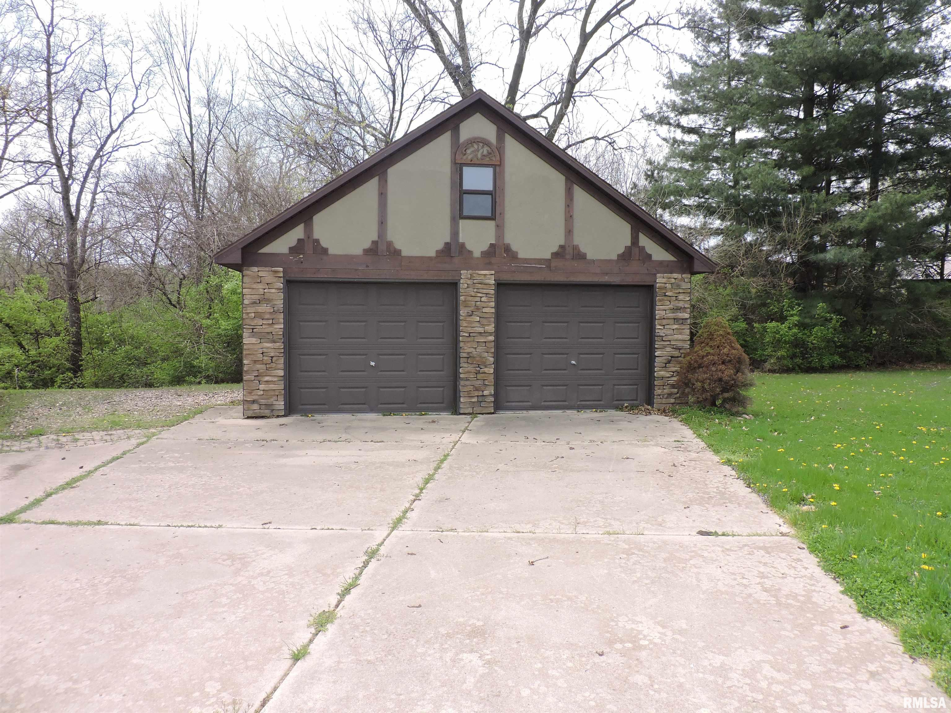 3918 South Autumn Drive Mapleton, IL 61547 - Photo 23 of 55 Gallery Image 23