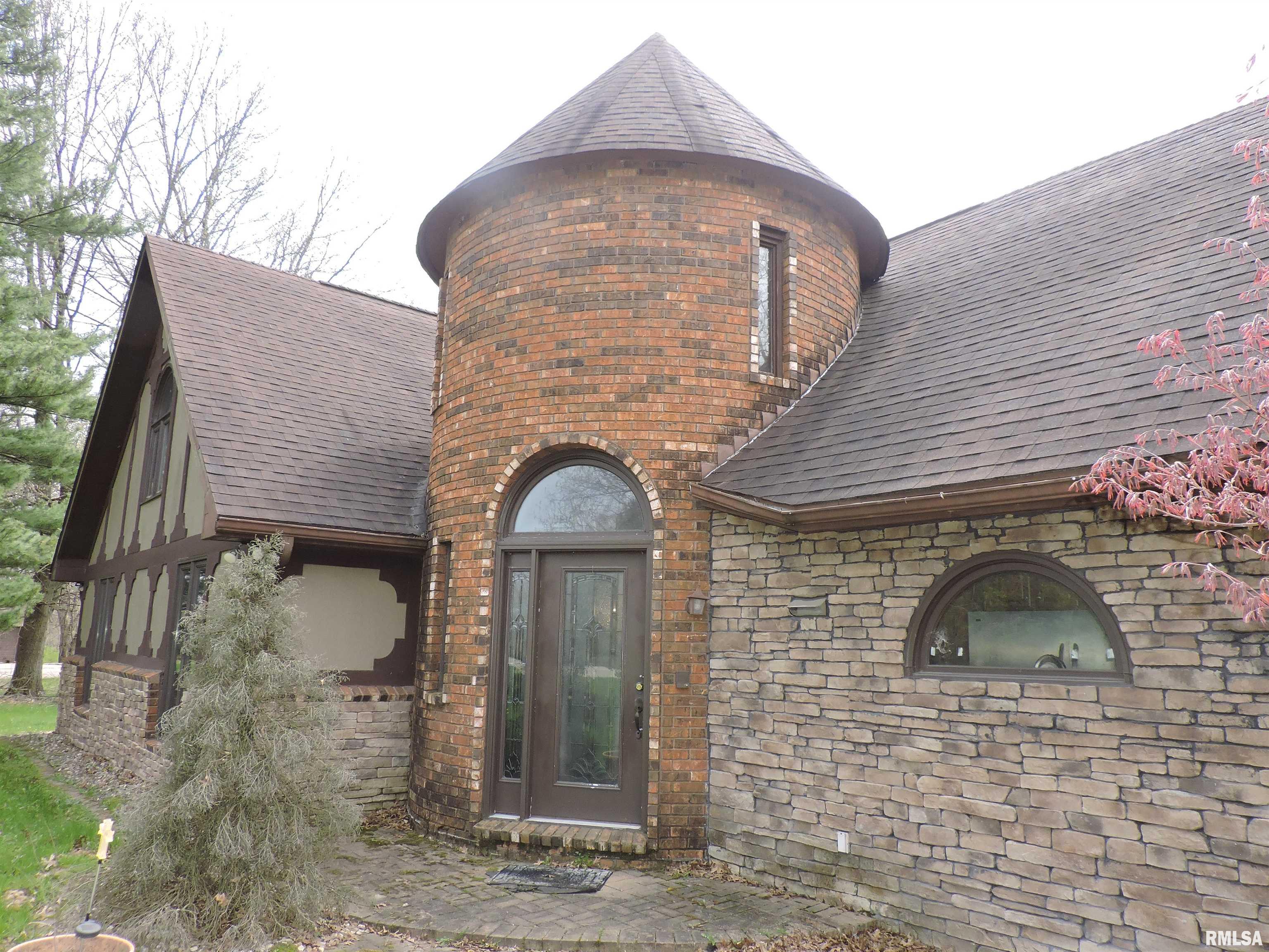 3918 South Autumn Drive Mapleton, IL 61547 - Photo 3 of 55 Gallery Image 3