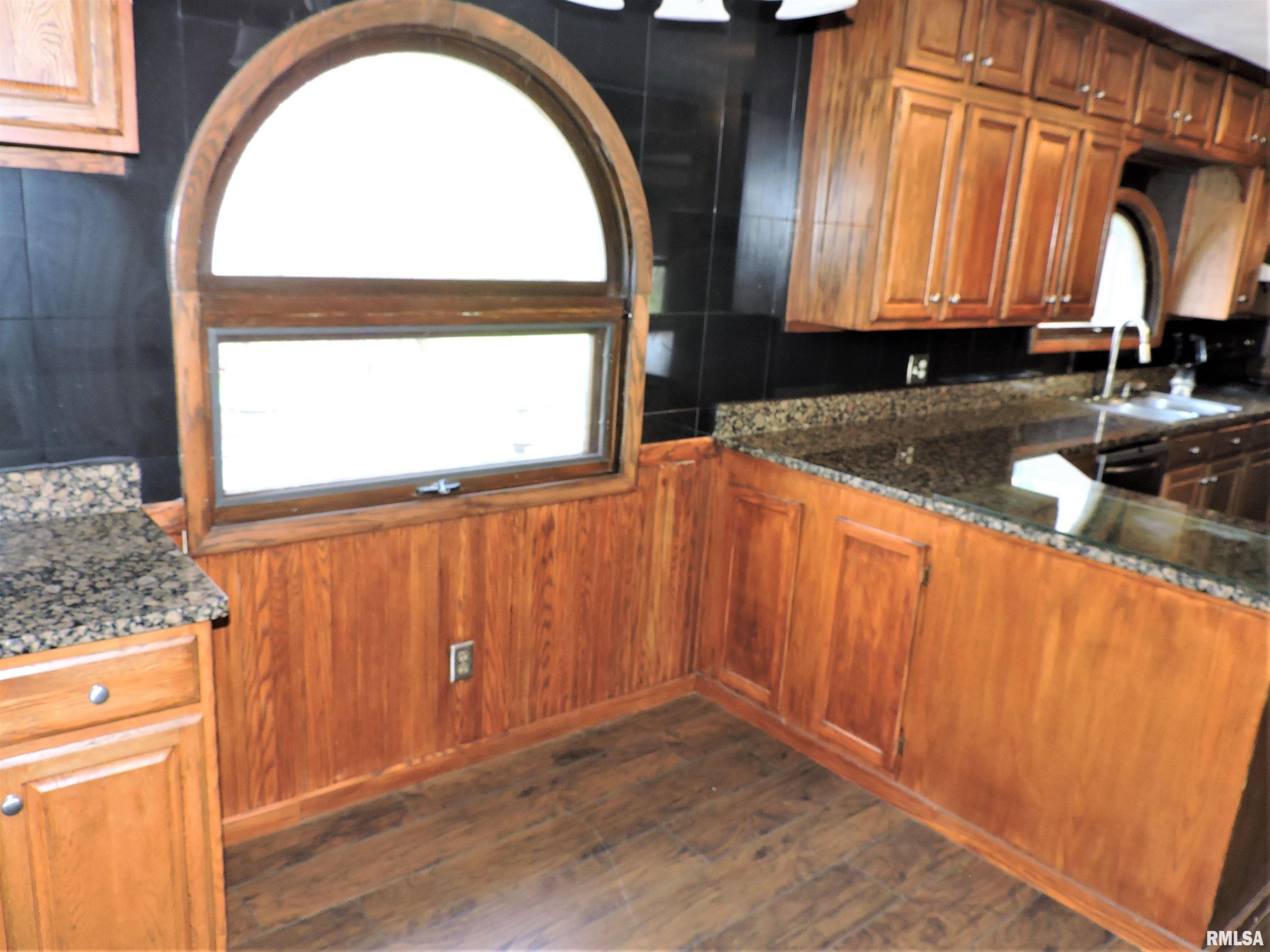 3918 South Autumn Drive Mapleton, IL 61547 - Photo 5 of 55 Gallery Image 5