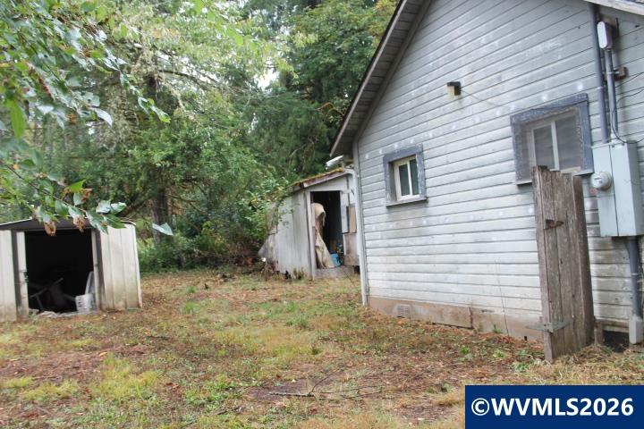 21620 Glaze Road Veneta, OR 97487 - Photo 23 of 32