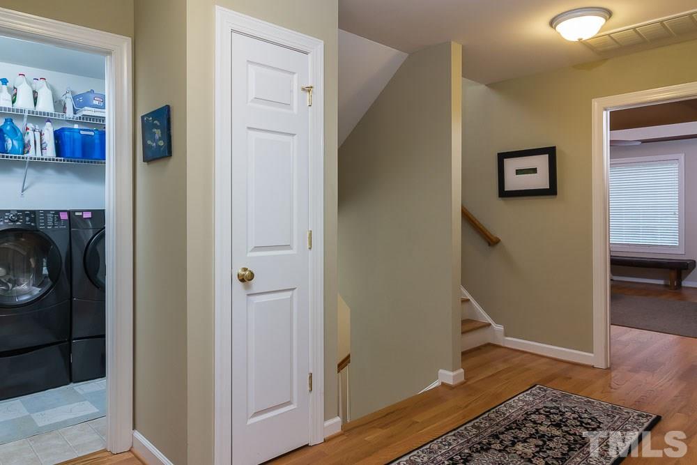 4020 Barton Park Place Raleigh, NC 27613 - Photo 12 of 24 Gallery Image 12