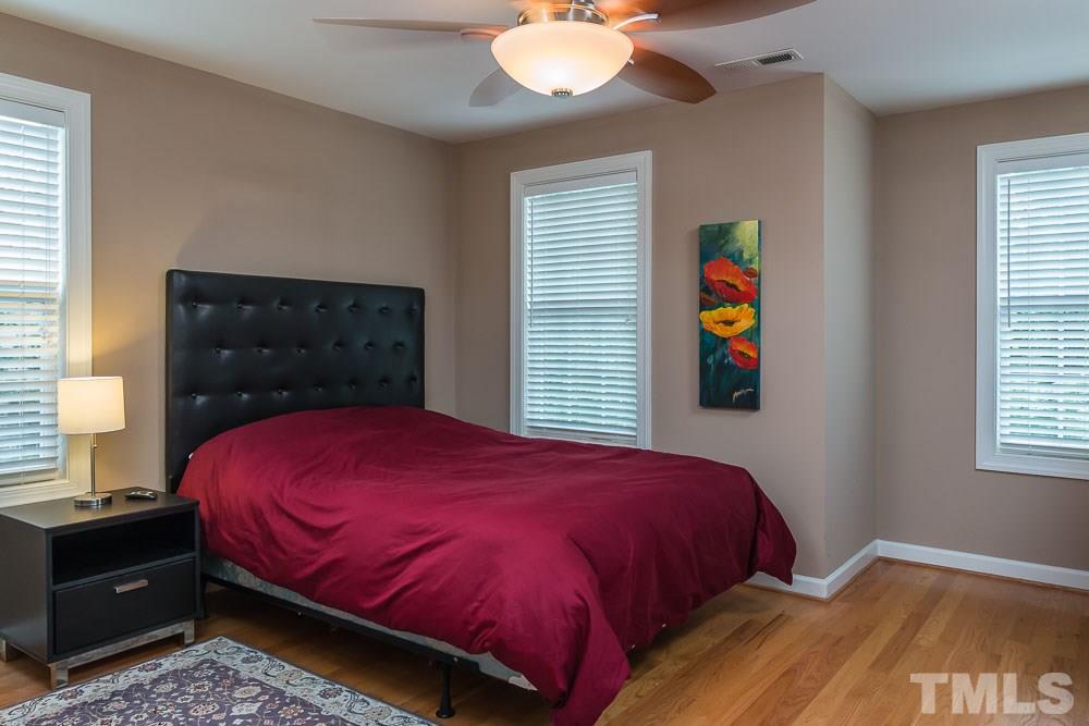 4020 Barton Park Place Raleigh, NC 27613 - Photo 18 of 24 Gallery Image 18
