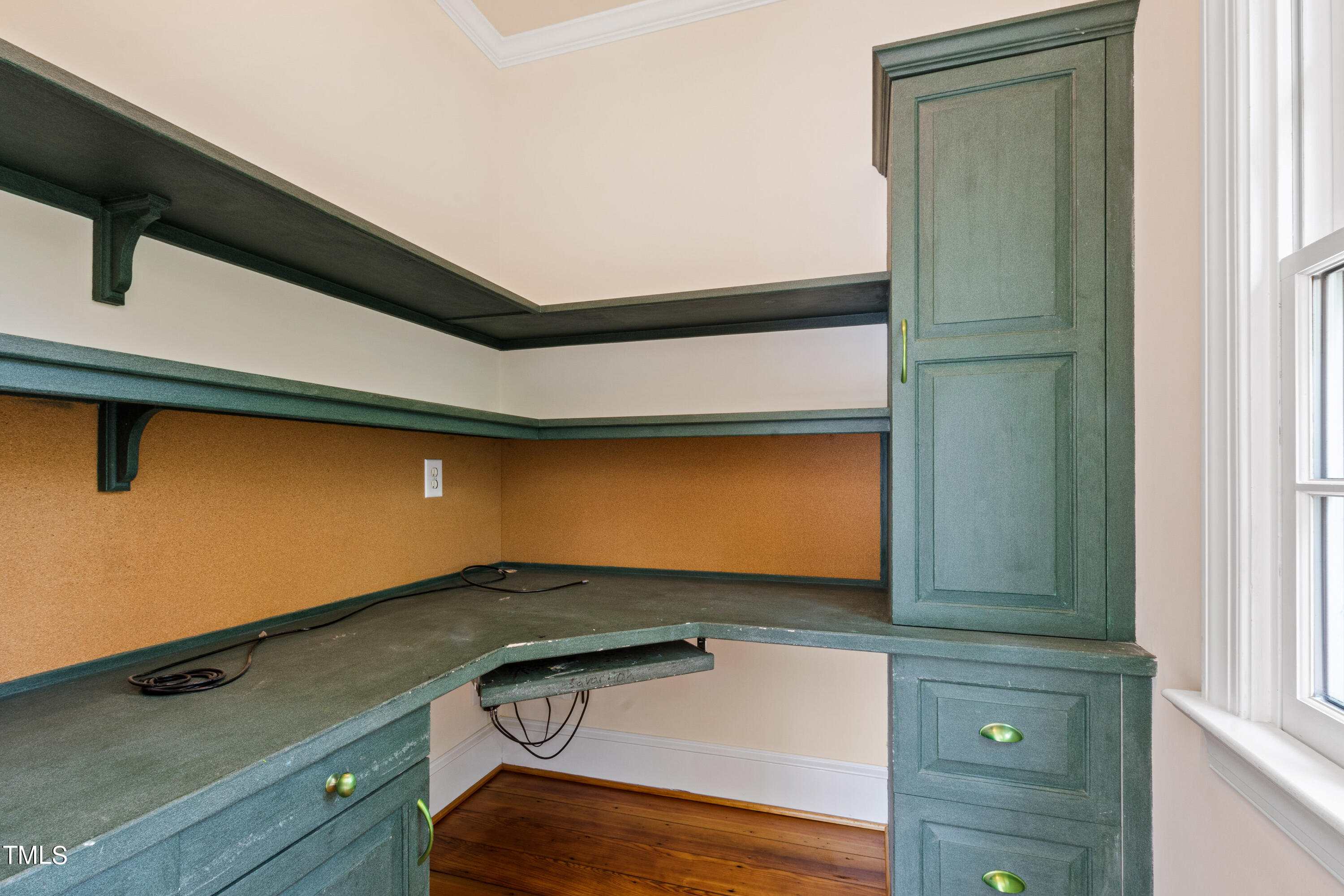 1804 Mcdonald Lane Raleigh, NC 27608 - Photo 24 of 62 OfficeNook