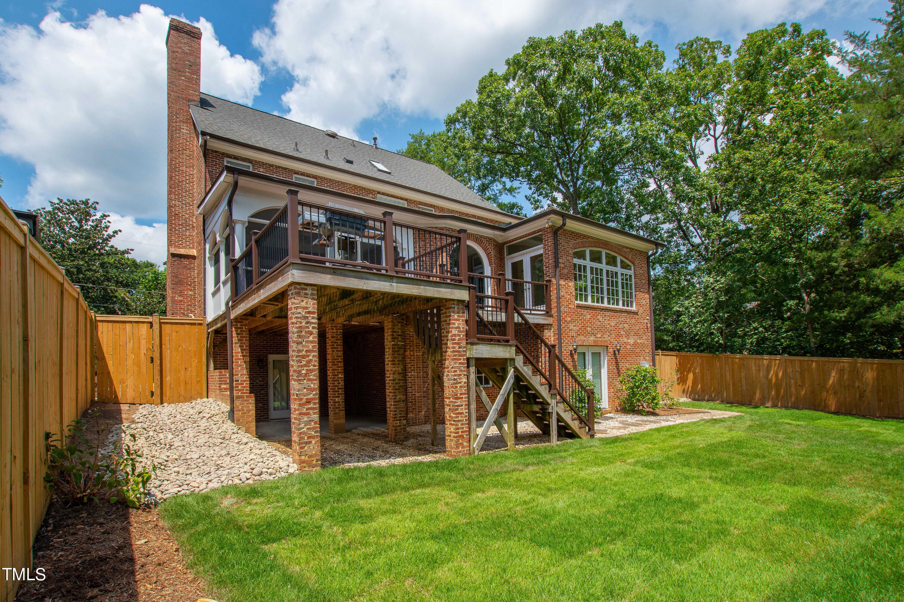 1804 Mcdonald Lane Raleigh, NC 27608 - Photo 49 of 62 BackB