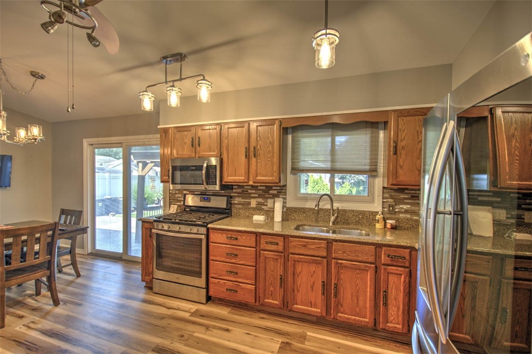 4125 Newcastle Drive Decatur, IL 62526 - Photo 8 of 27
