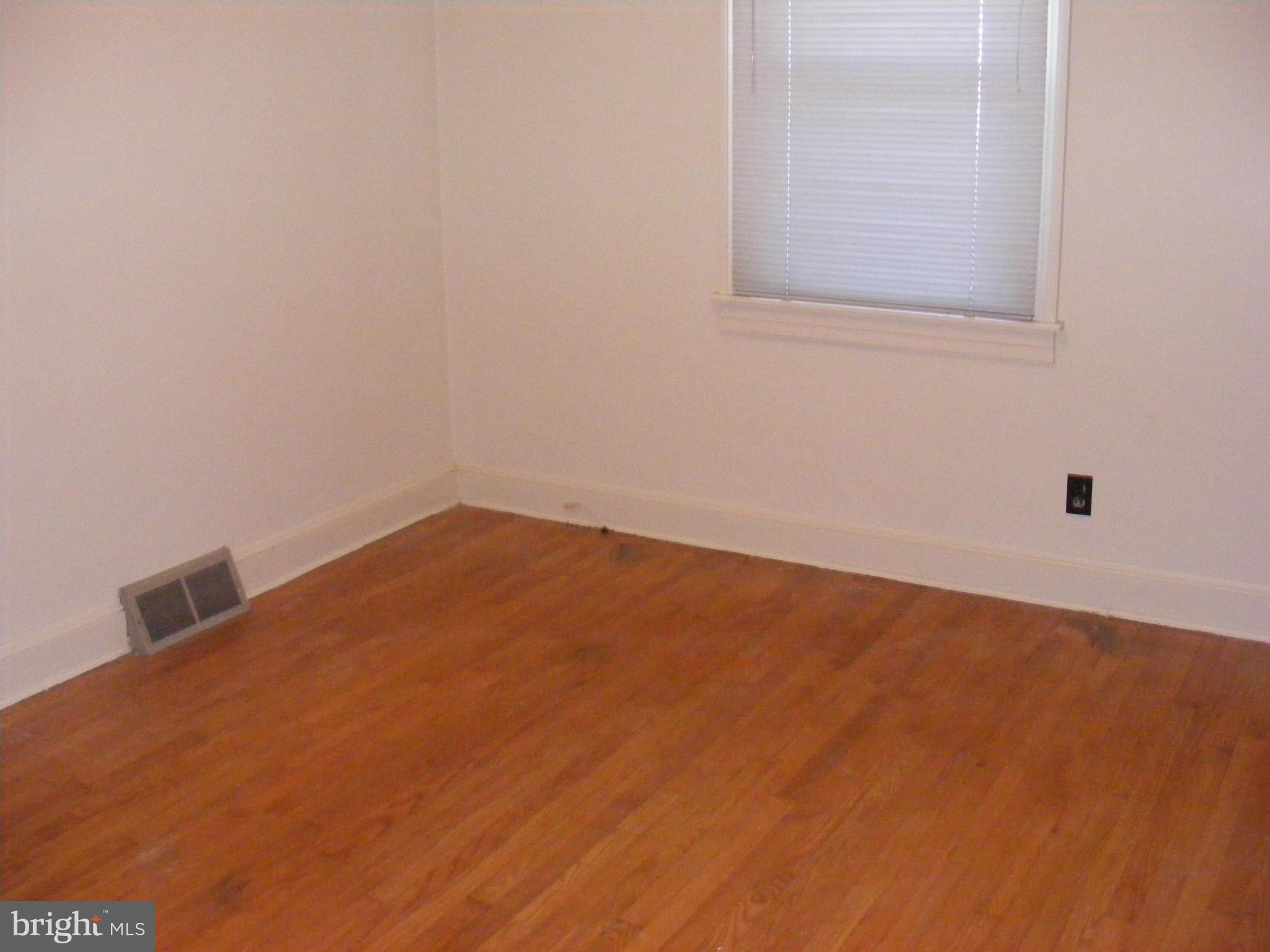 20 Avenal Road Baltimore, MD 21221 - Photo 10 of 14 Bedroom