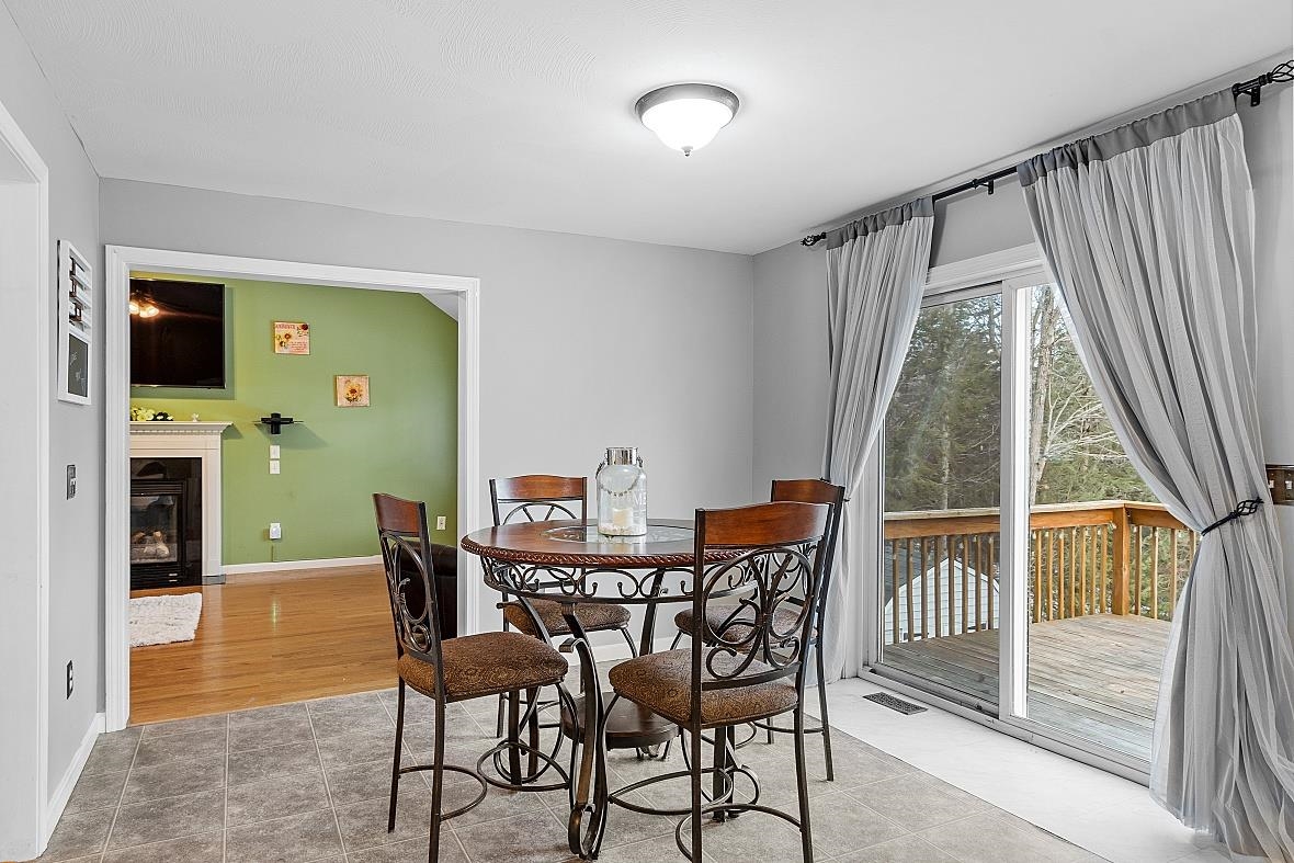 5 Lynwood Road Raymond, NH 03077 - Photo 15 of 40