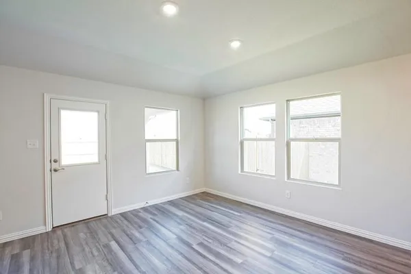 $2,195 | 625 Hidden Cove Drive, Princeton, TX 75407