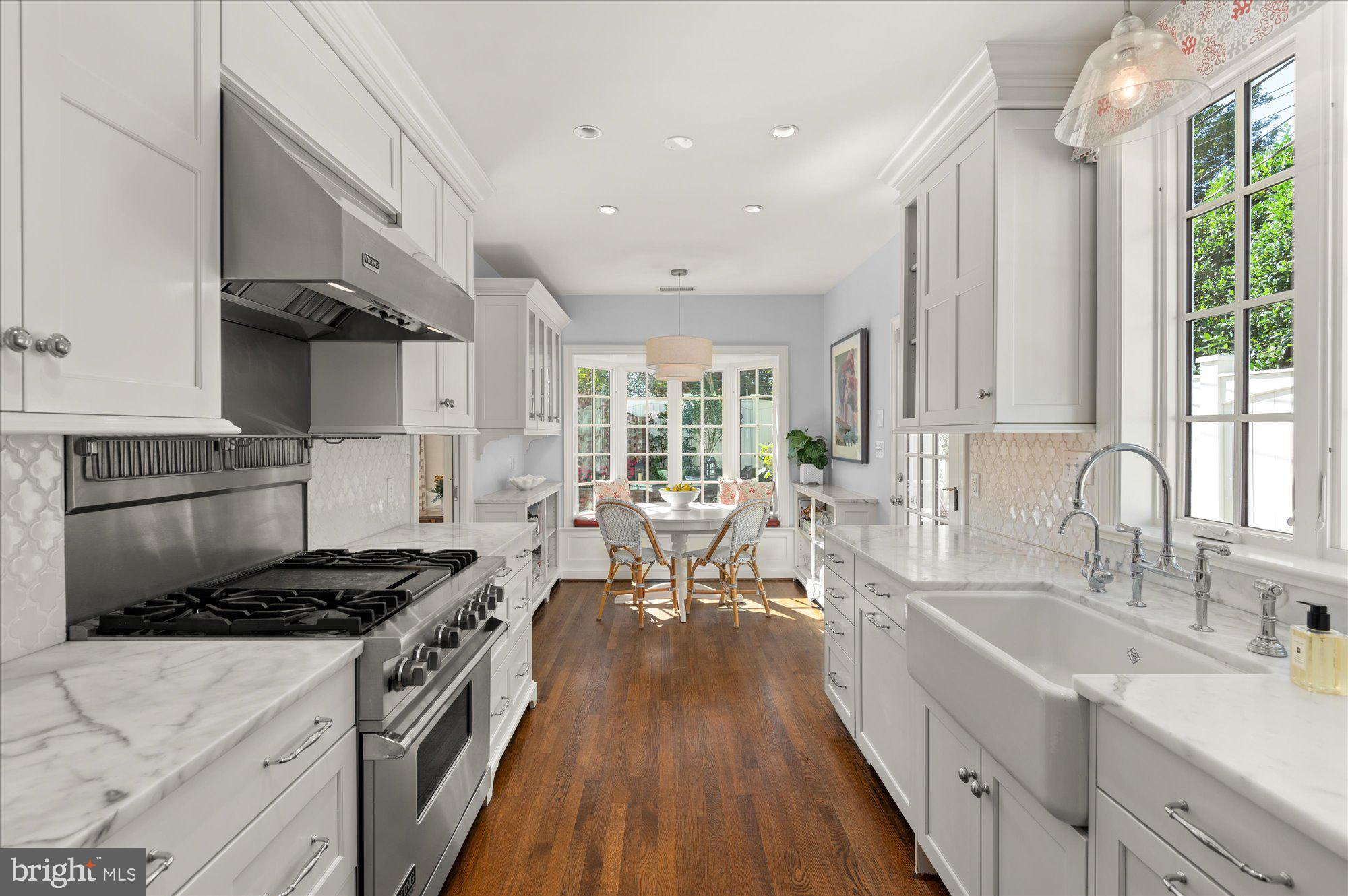 4836 Loughboro Road Northwest Washington, DC 20016 - Photo 9 of 36