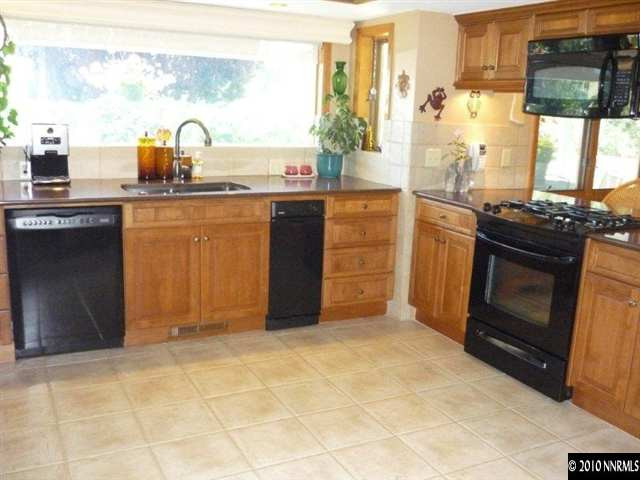 5591 St Andrews Court Reno, NV 89502 - Photo 2 of 13 Photo 2