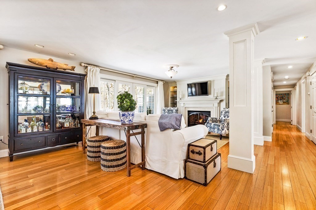 521 Shootflying Hill Road Barnstable, MA 02632 - Photo 13 of 39