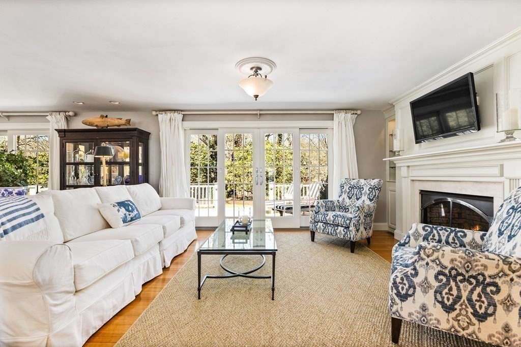 521 Shootflying Hill Road Barnstable, MA 02632 - Photo 14 of 39