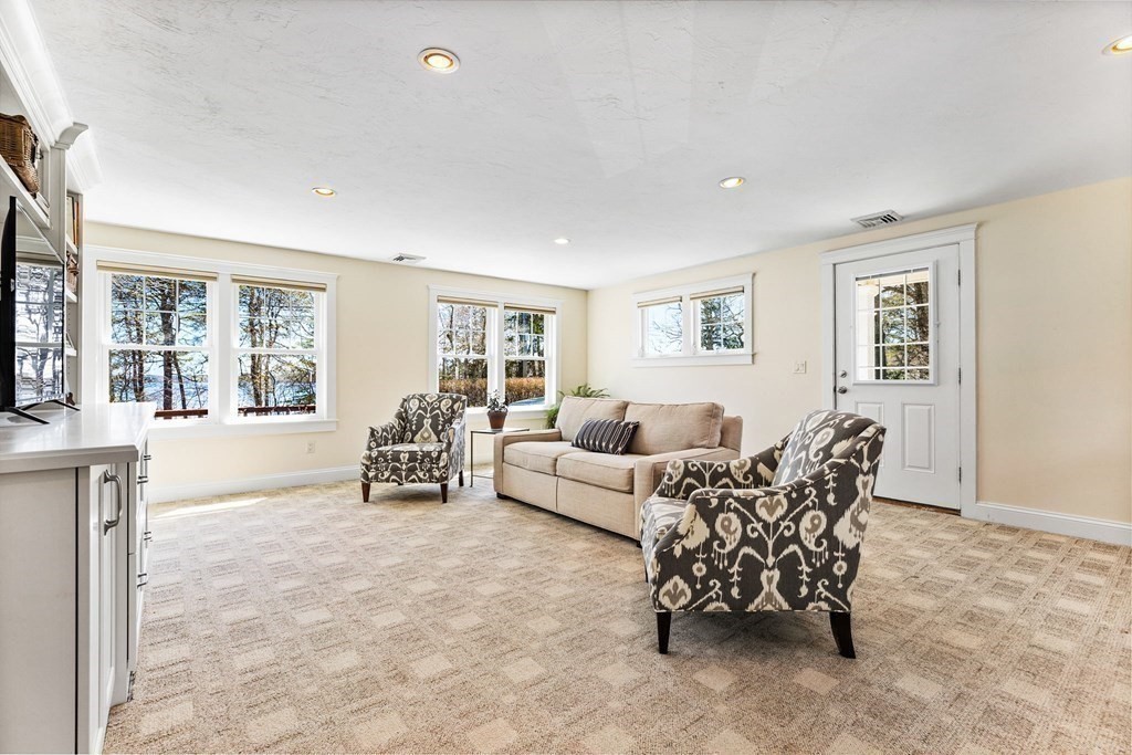 521 Shootflying Hill Road Barnstable, MA 02632 - Photo 17 of 39