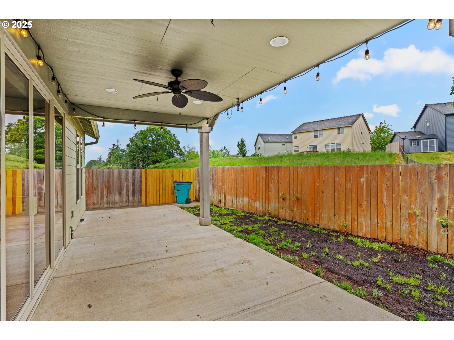 834 North 13th Place Ridgefield, WA 98642 - Photo 16 of 33 a view of a backyard