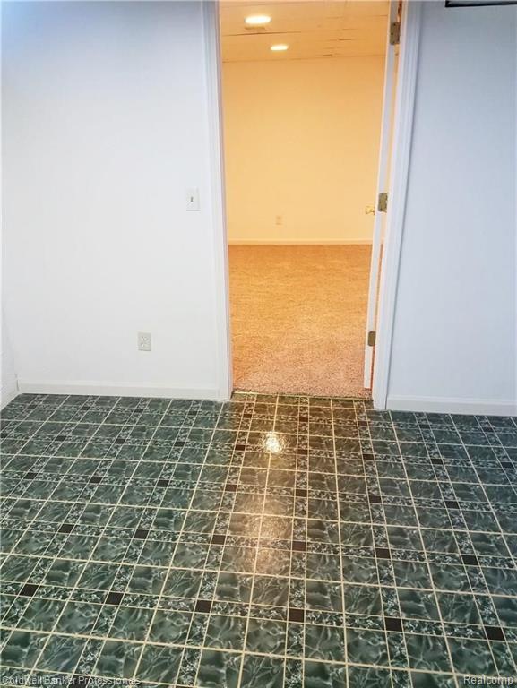 30112 Wicklow Road Farmington Hills, MI 48334 - Photo 35 of 45