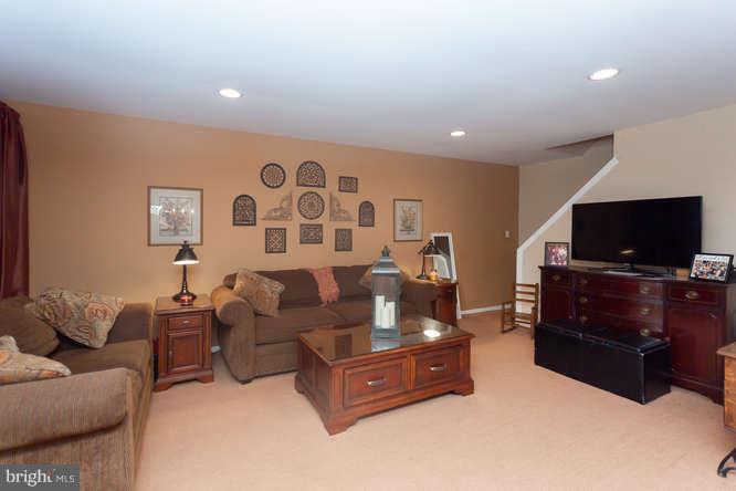 3102 Embarcadero Court Springfield, PA 19064 - Photo 5 of 33 Gallery Image 5