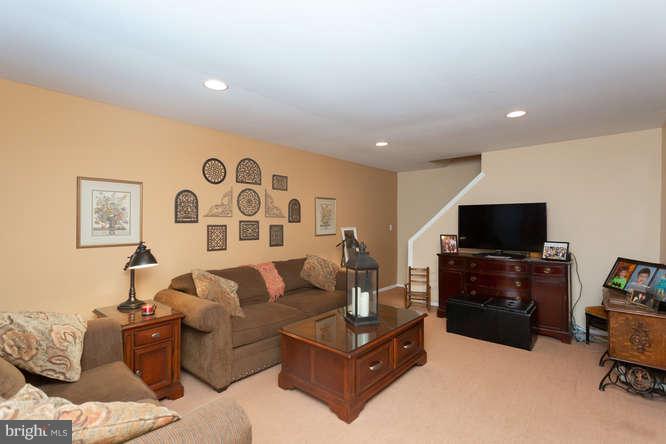 3102 Embarcadero Court Springfield, PA 19064 - Photo 6 of 33 Gallery Image 6