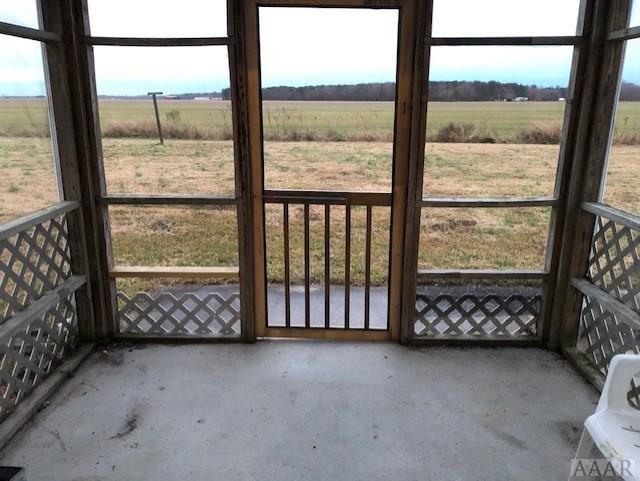 191 Herman Arnold Road Camden, NC 27921 - Photo 17 of 26 Screened Porch