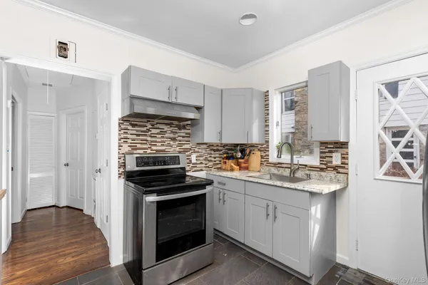 $495,000 | 3404 Mohegan Avenue, Mohegan Lake, NY 10547