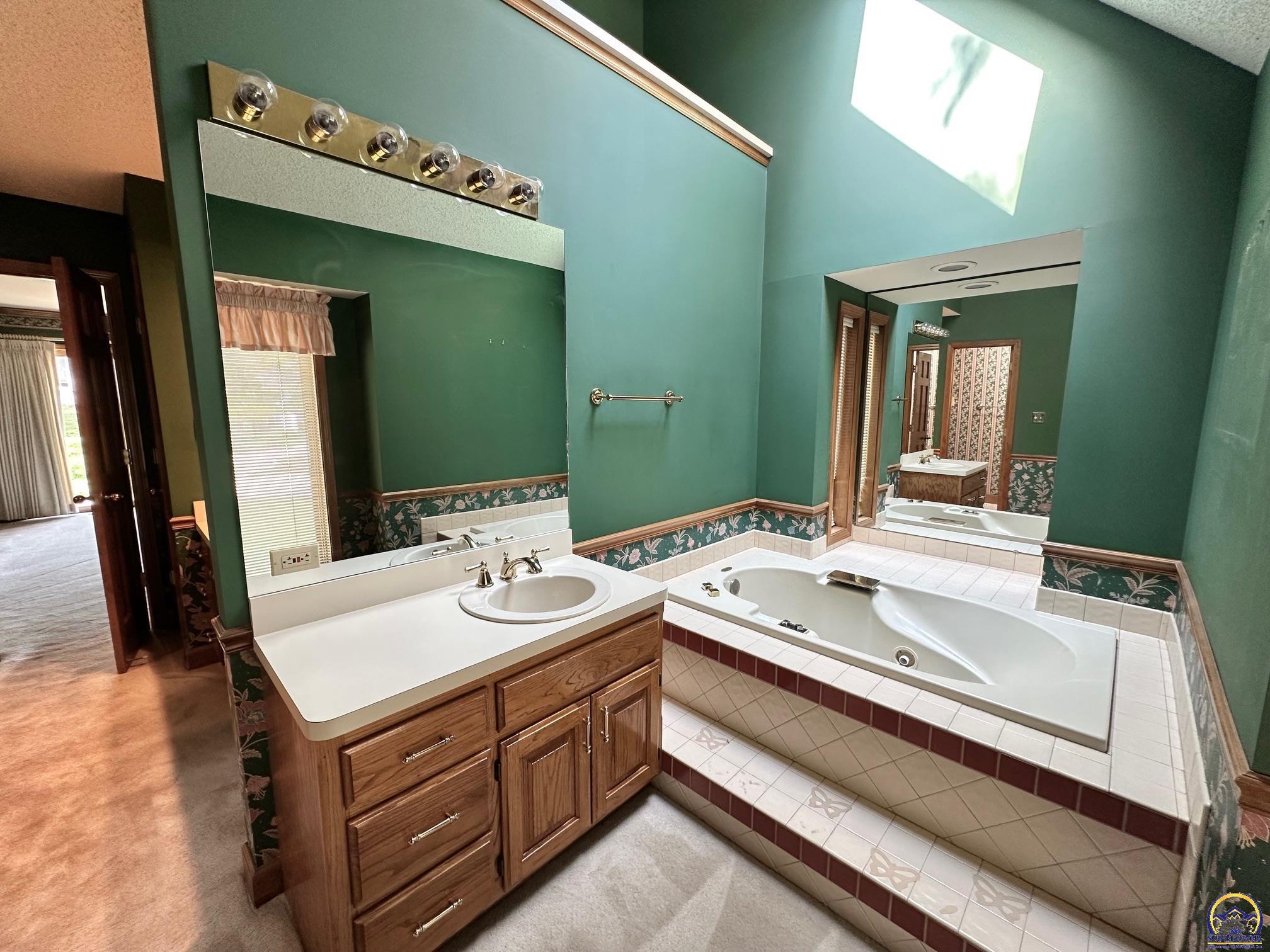 3101 Southwest Muirfield Court Topeka, KS 66614 - Photo 33 of 51 Spa Like Primary Bath.