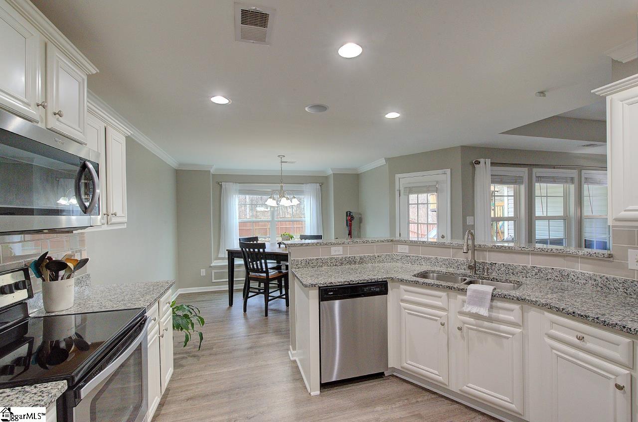 106 Screech Drive Fountain Inn, SC 29644 - Photo 12 of 36