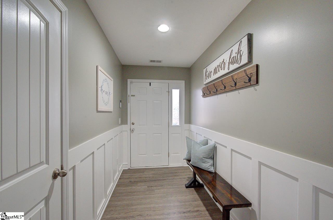 106 Screech Drive Fountain Inn, SC 29644 - Photo 3 of 36