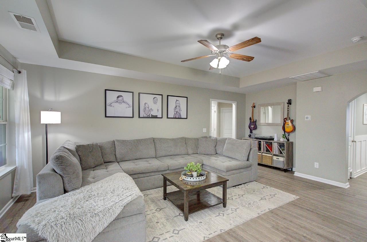 106 Screech Drive Fountain Inn, SC 29644 - Photo 5 of 36