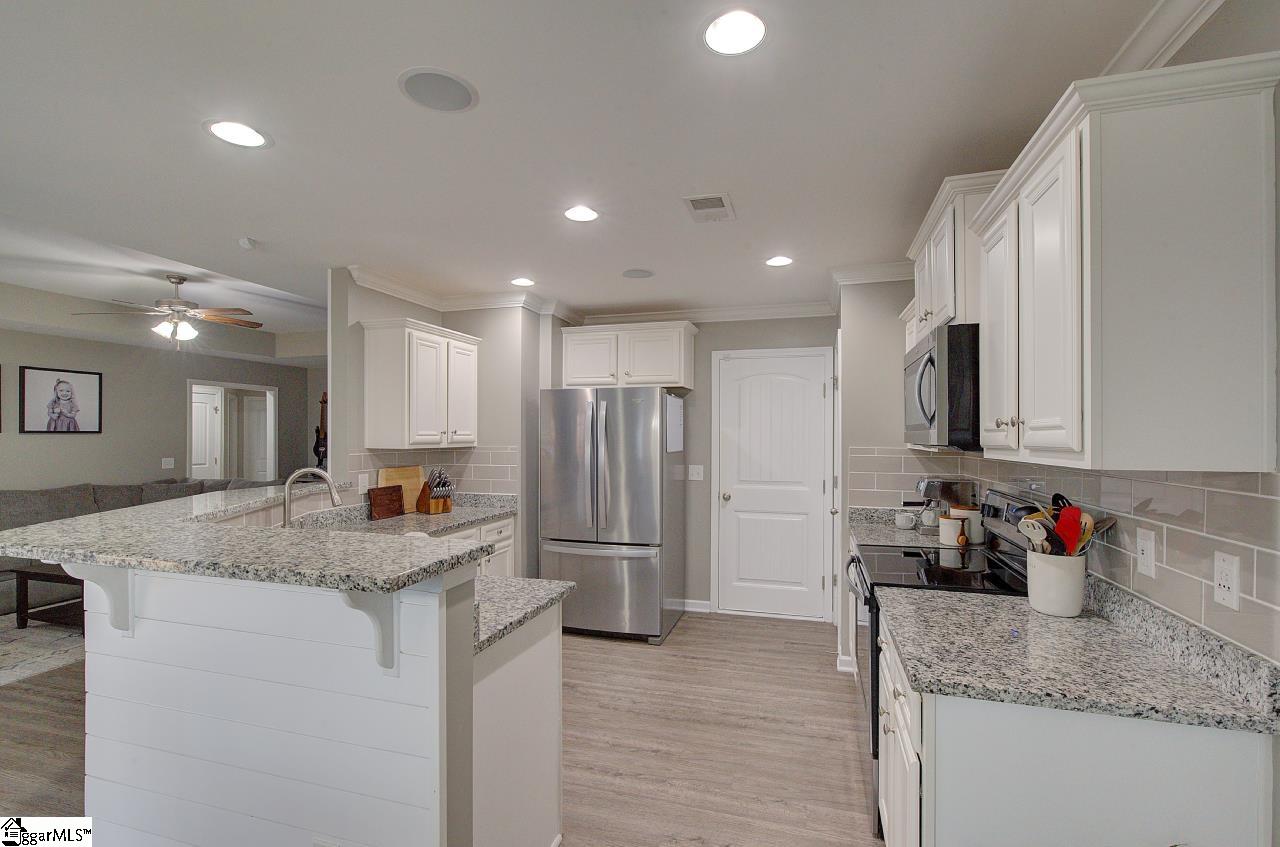 106 Screech Drive Fountain Inn, SC 29644 - Photo 10 of 36