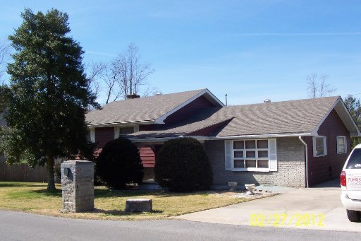 624 Balmoral Road Middlesboro, KY 40965 - Photo 1 of 1 Primary Photo