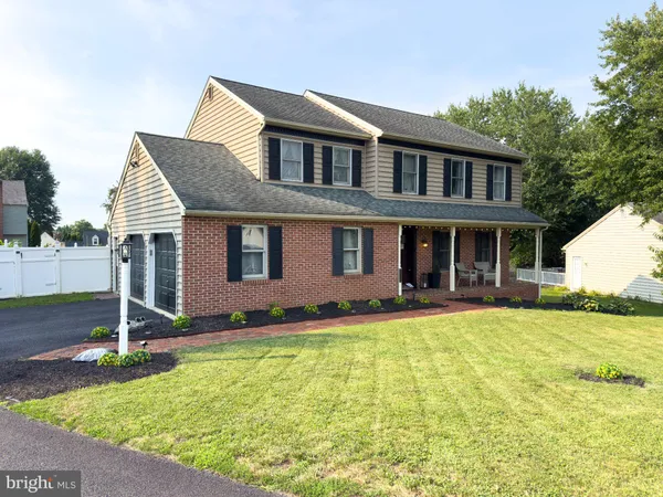 $499,900 | 1539 South Jefferson Court, Lancaster, PA 17602