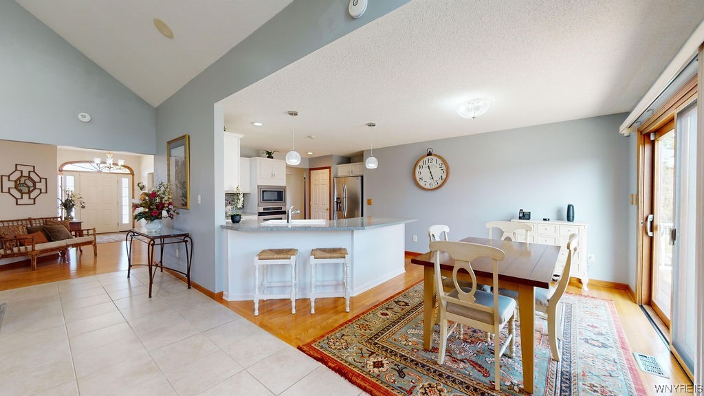 8 Newcastle Drive Amherst, NY 14221 - Photo 16 of 49