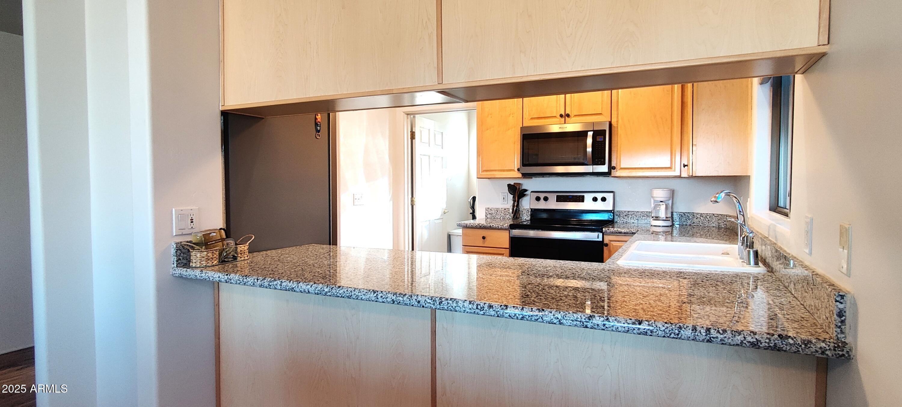 11880 North Saguaro Boulevard, Unit 202 Fountain Hills, AZ 85268 - Photo 3 of 31 Kitchen