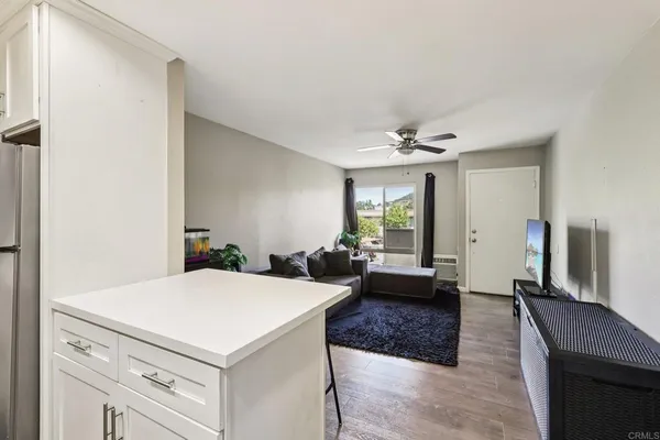 $325,000 | 745 East Bradley Avenue, Unit 54, El Cajon, CA 92021