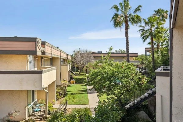 $325,000 | 745 East Bradley Avenue, Unit 54, El Cajon, CA 92021