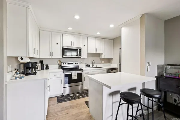 $325,000 | 745 East Bradley Avenue, Unit 54, El Cajon, CA 92021