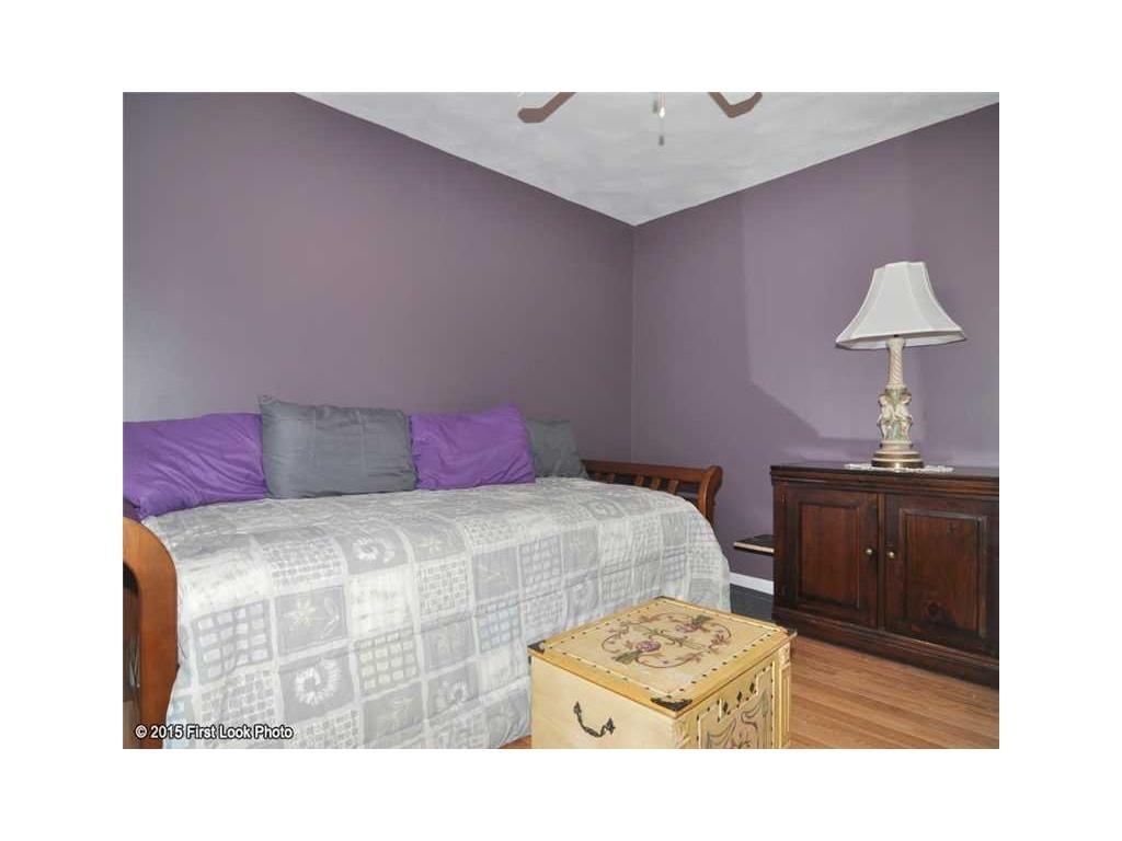 85 Reed Street, Unit 4 Warwick, RI 02886 - Photo 17 of 24 Gallery Image 17