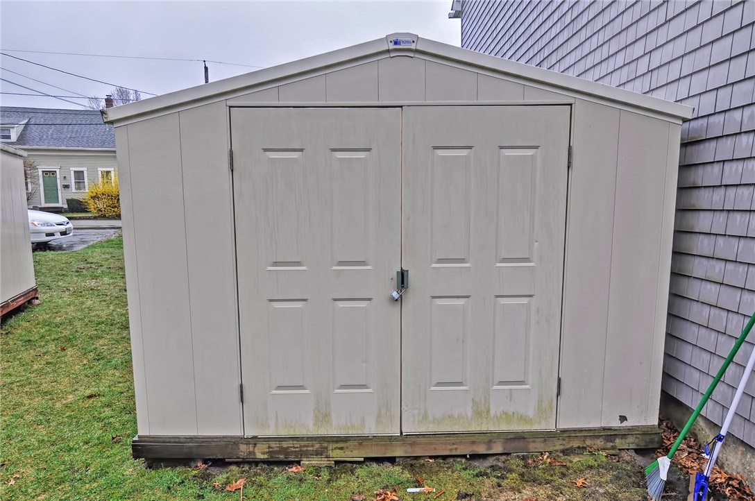 85 Reed Street, Unit 4 Warwick, RI 02886 - Photo 23 of 24 Gallery Image 23