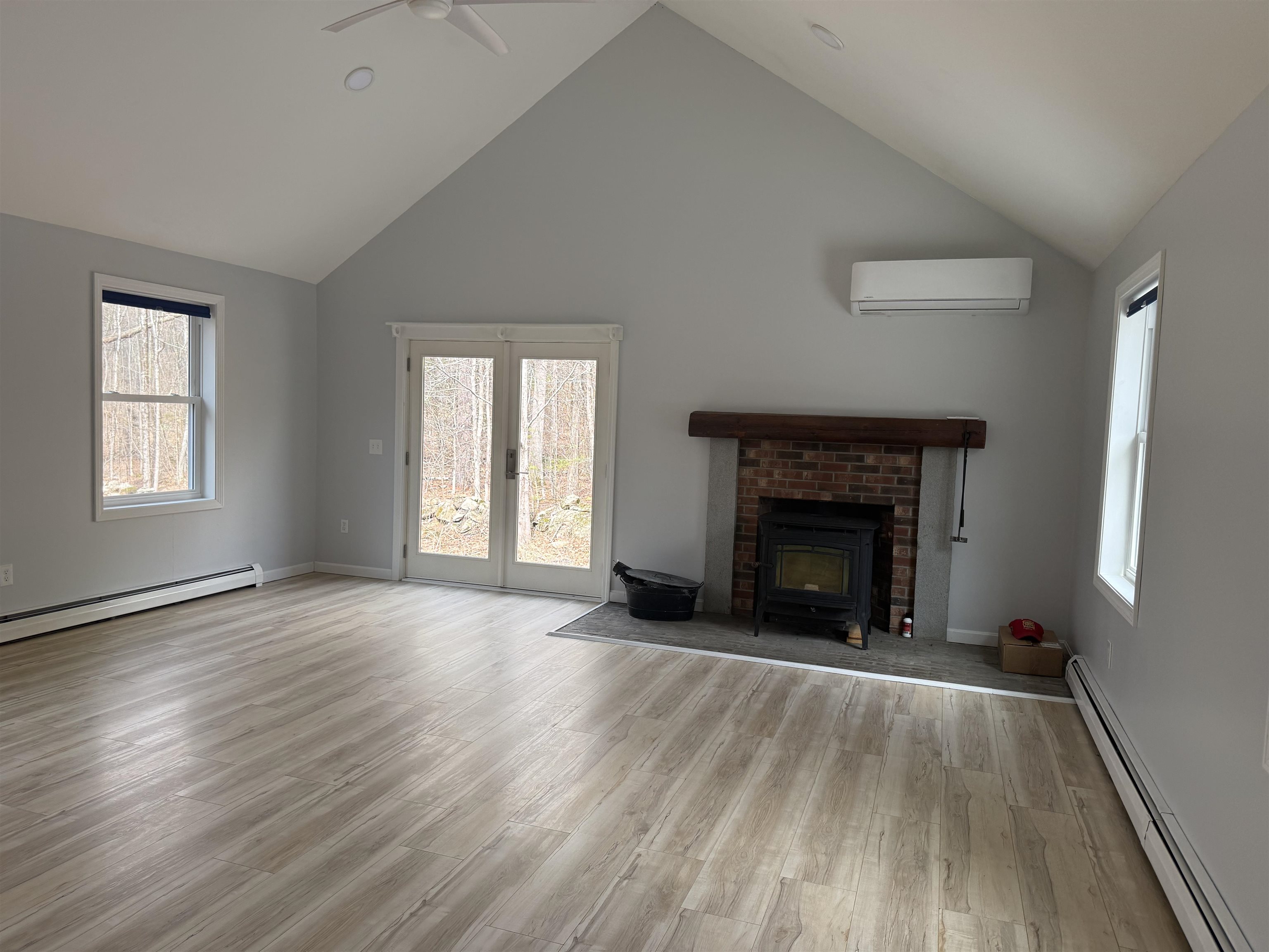 191 Plummer Hill Road Henniker, NH 03242 - Photo 7 of 15