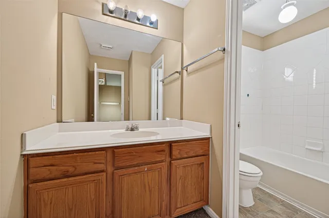 $295,000 | 3006 Palace Oaks Drive, Houston, TX 77082