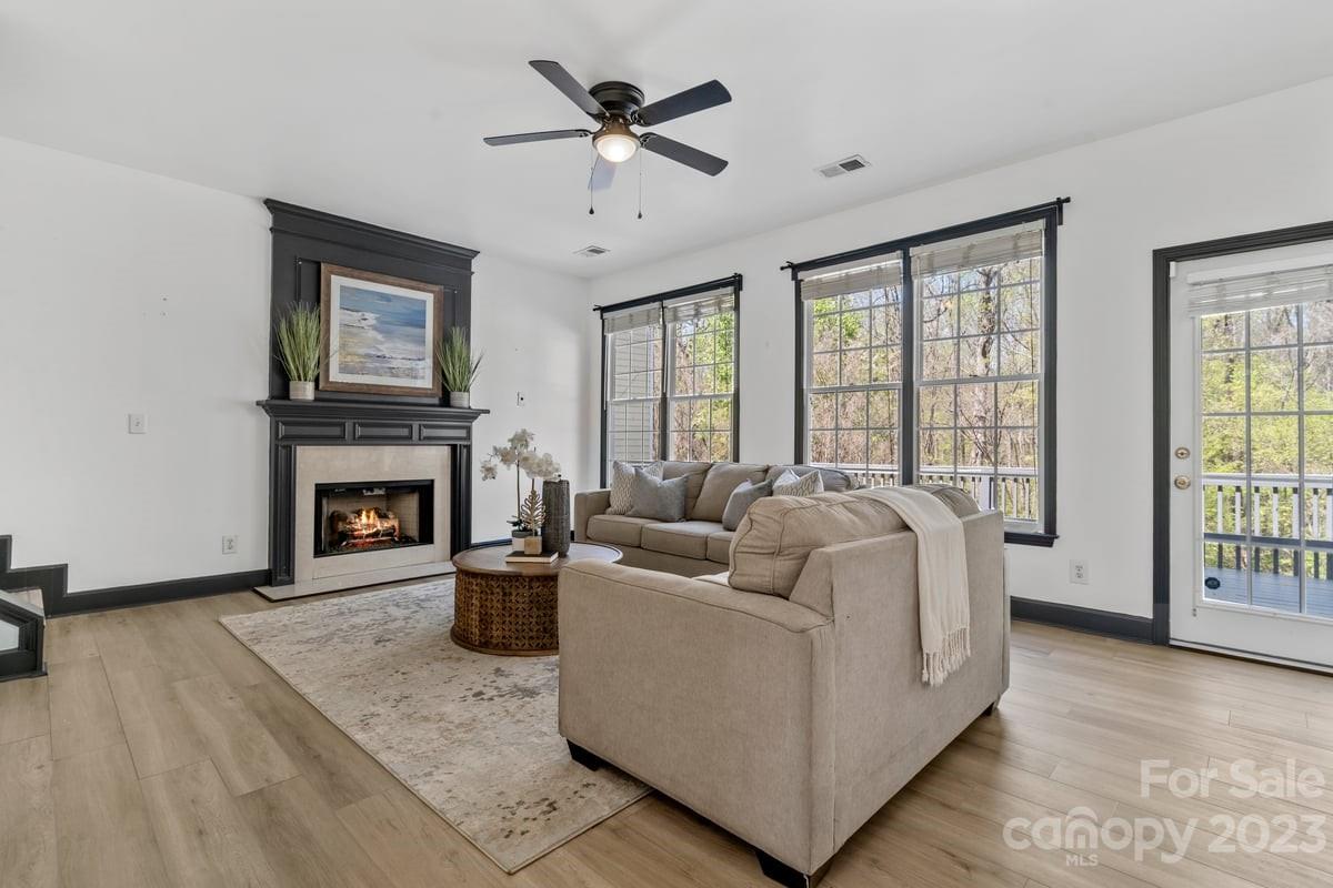 3547 Arklow Road Charlotte, NC 28269 - Photo 8 of 46 Gallery Image 8
