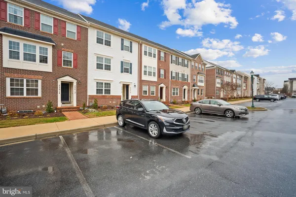 $228,762 | 22616 Majestic Elm Court, Unit 58, Clarksburg, MD 20871