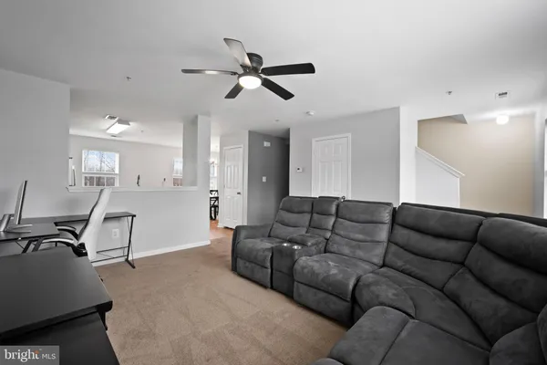 $228,762 | 22616 Majestic Elm Court, Unit 58, Clarksburg, MD 20871