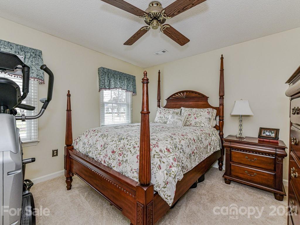 4732 Truscott Road Charlotte, NC 28226 - Photo 39 of 48 Gallery Image 39
