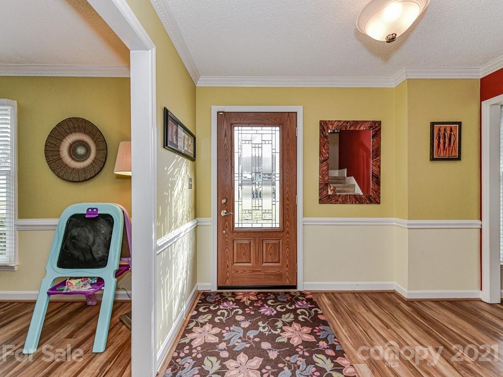 4732 Truscott Road Charlotte, NC 28226 - Photo 7 of 48 Gallery Image 7