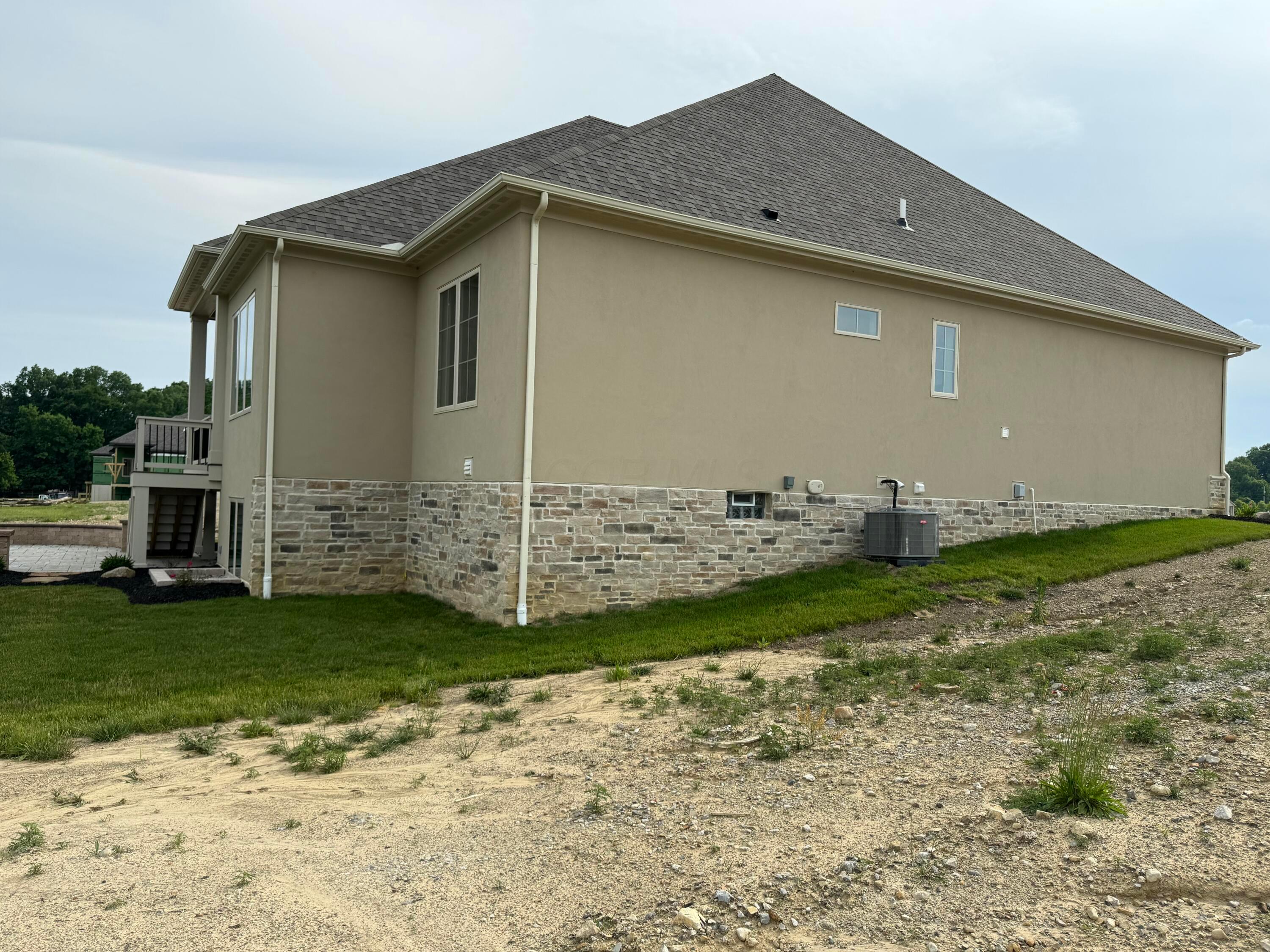 4703 Talus Road Westerville, OH 43082 - Photo 4 of 68 IMG_3187
