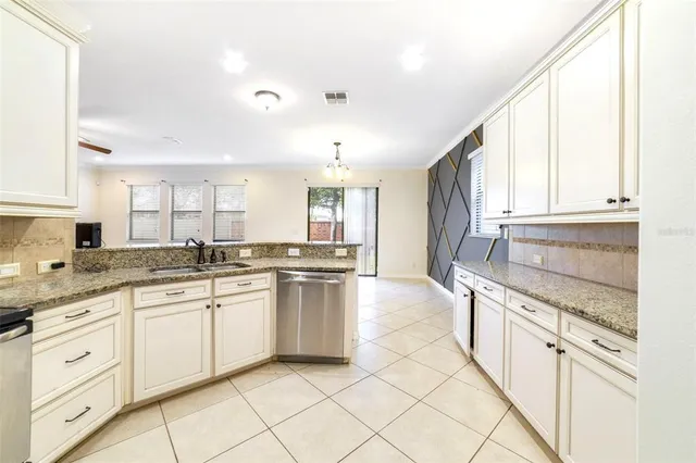 $469,899 | 1812 Leather Fern Drive, Ocoee, FL 34761