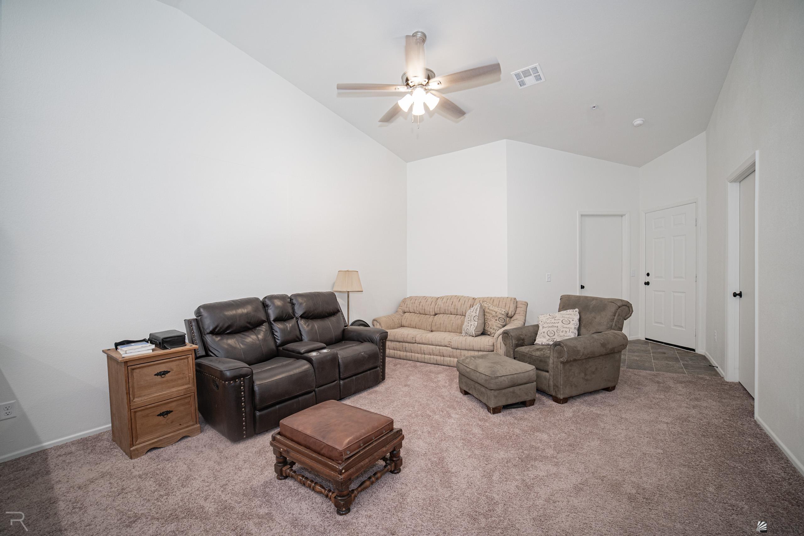 7353 East 36th Road Yuma, AZ 85365 - Photo 8 of 31 Gallery Image 8